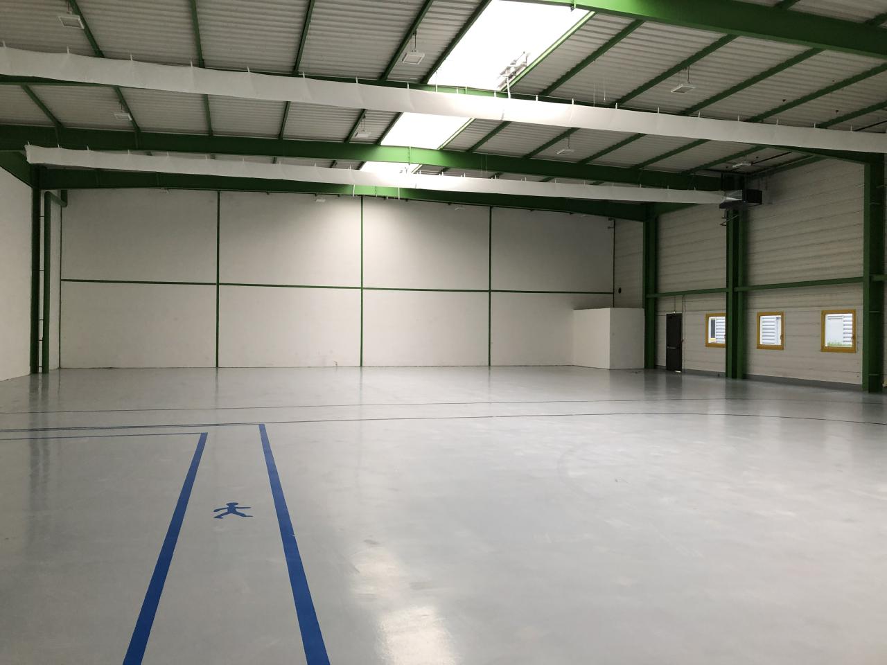 Local d'activité Le Mesnil-Amelot 1001m² Location local d'activité Le Mesnil-Amelot Seine-et-Marne OLACT2425882 4